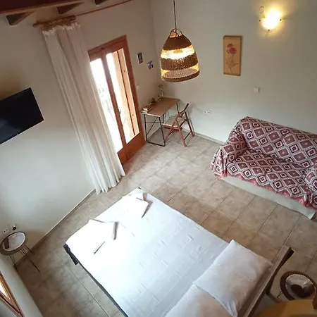 Stefanis Traditional House - Kampos