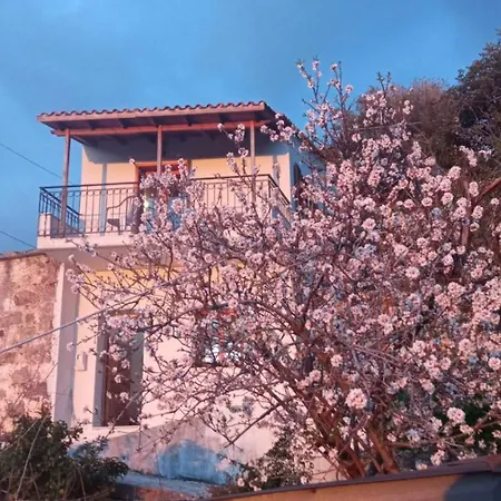 Apartment Stefanis Traditional House - Kampos *